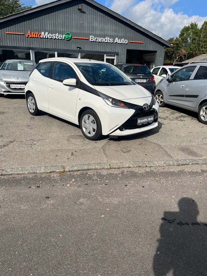 Toyota Aygo 1,0 VVT-i x-cite 5d