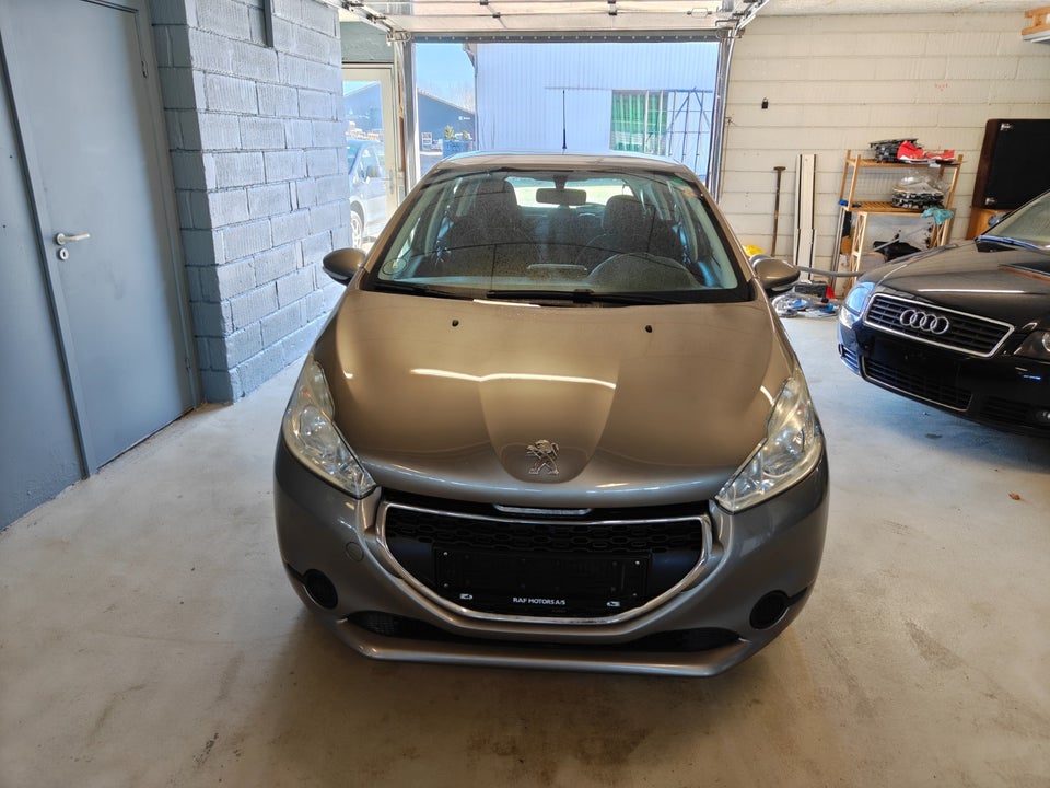 Peugeot 208 1,4 HDi 68 Active 5d