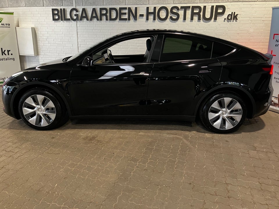 Tesla Model Y RWD 5d