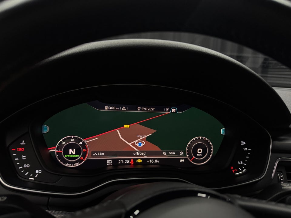 Audi A4 40 TDi S-line Avant S-tr. 5d