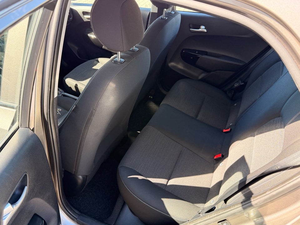 Kia Picanto 1,0 MPi Attraction 5d