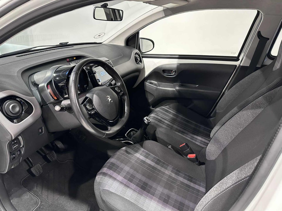 Peugeot 108 1,0 e-VTi 72 Allure+ 5d