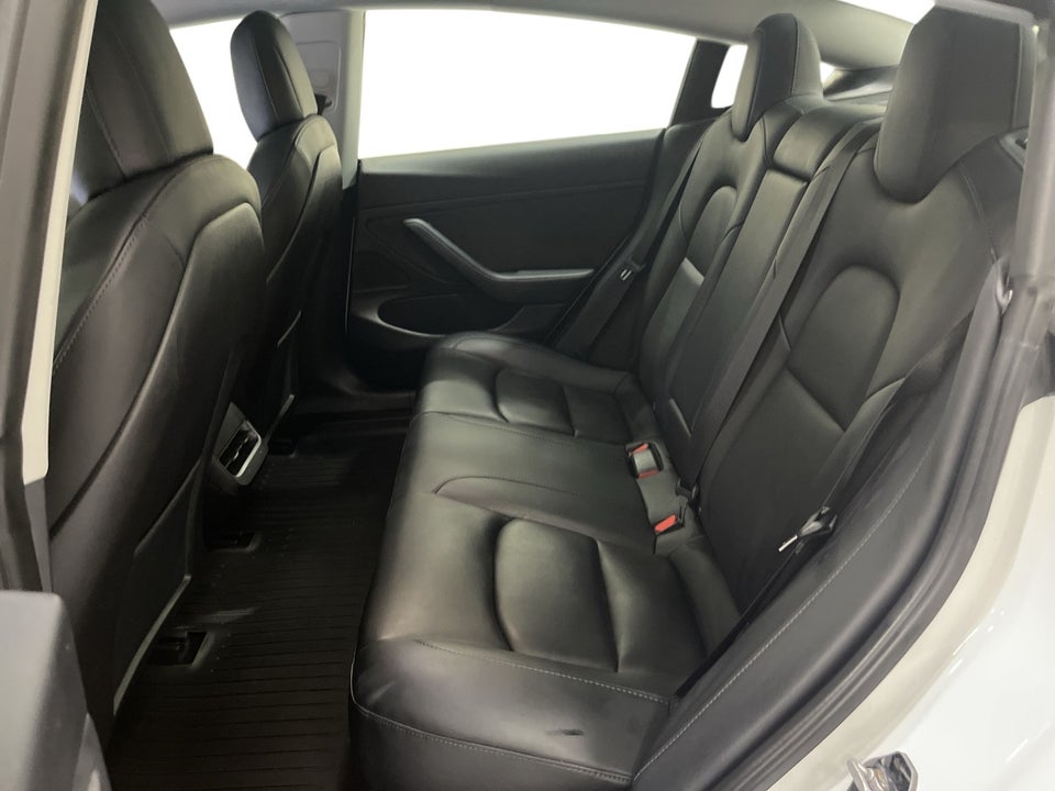 Tesla Model 3 Performance AWD 4d