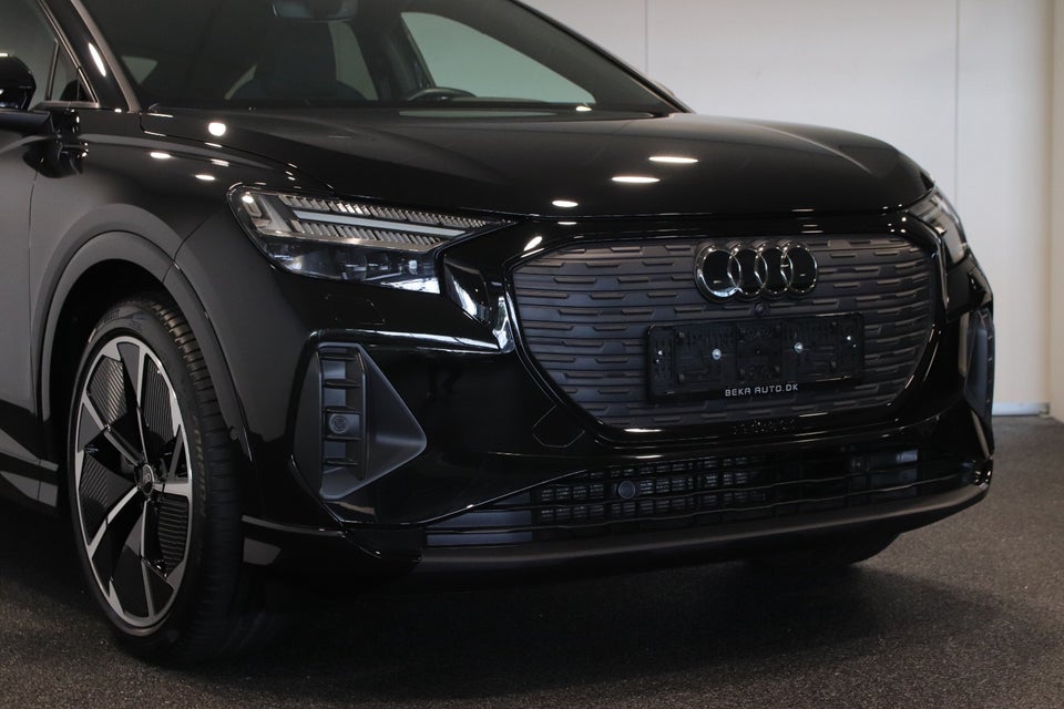 Audi Q4 e-tron 40 S-line Sportback 5d