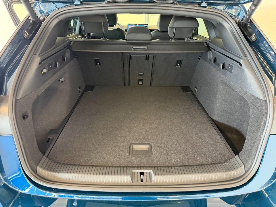 VW ID.7 77 Pro Tourer 5d