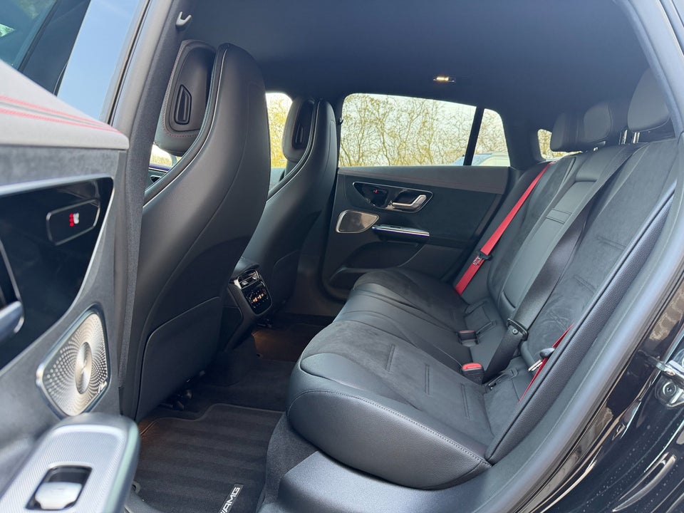 Mercedes EQE350 AMG Line Premium 4d