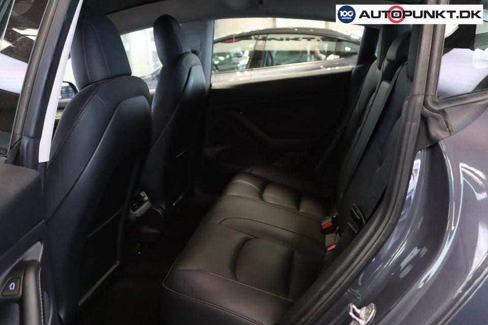 Tesla Model 3 Performance AWD 4d