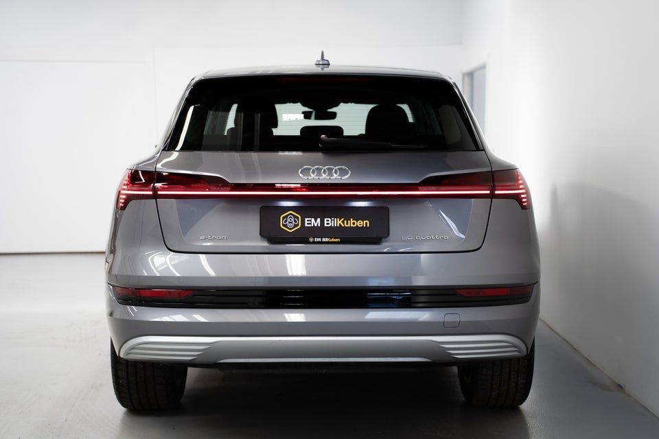Audi e-tron 50 quattro 5d