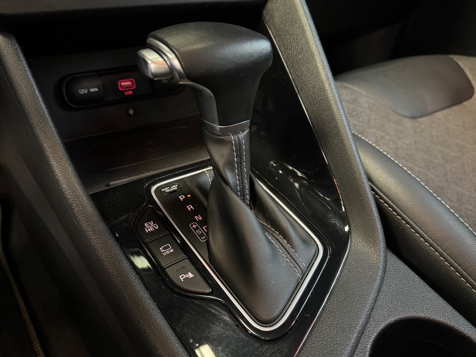 Kia Niro 1,6 PHEV Advance DCT 5d