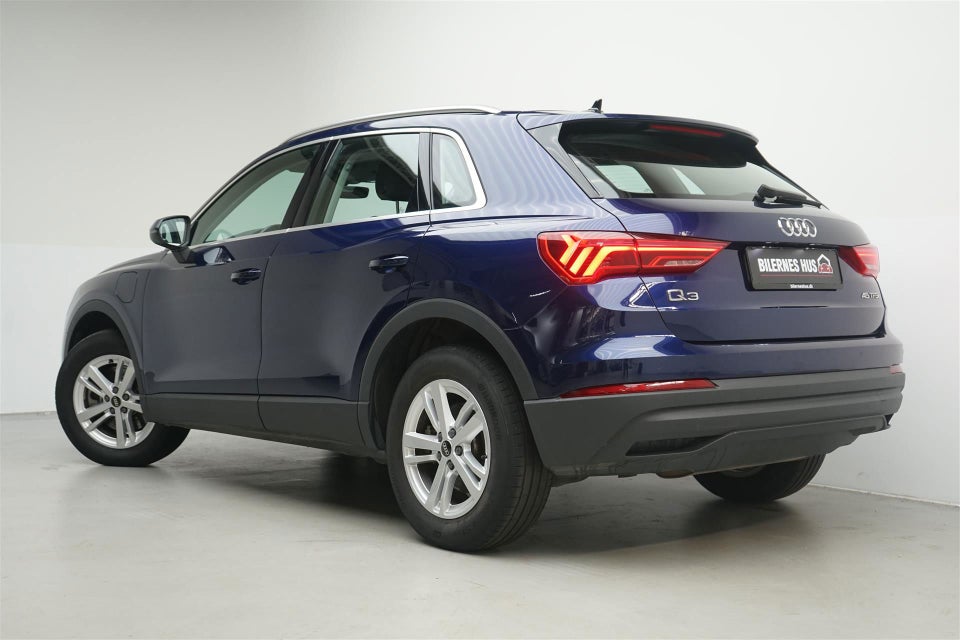 Audi Q3 45 TFSi e Attitude+ S-tr. 5d