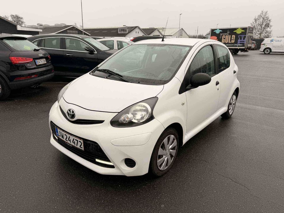 Toyota Aygo 1,0 Plus 5d