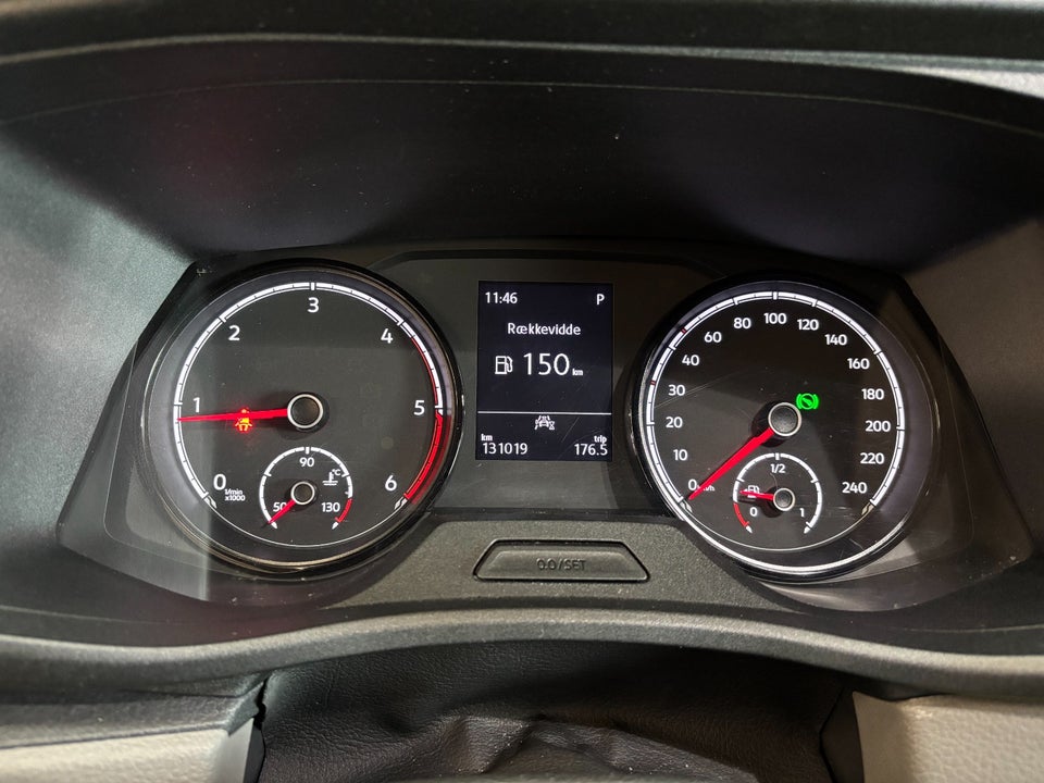 VW Transporter 2,0 TDi 150 Kassevogn DSG lang