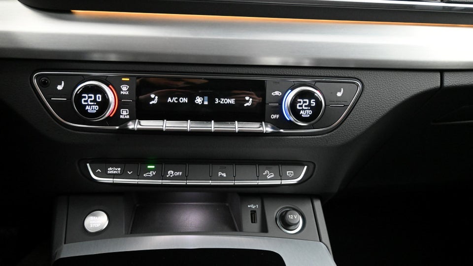 Audi Q5 55 TFSi e S-line quattro S-tr. 5d