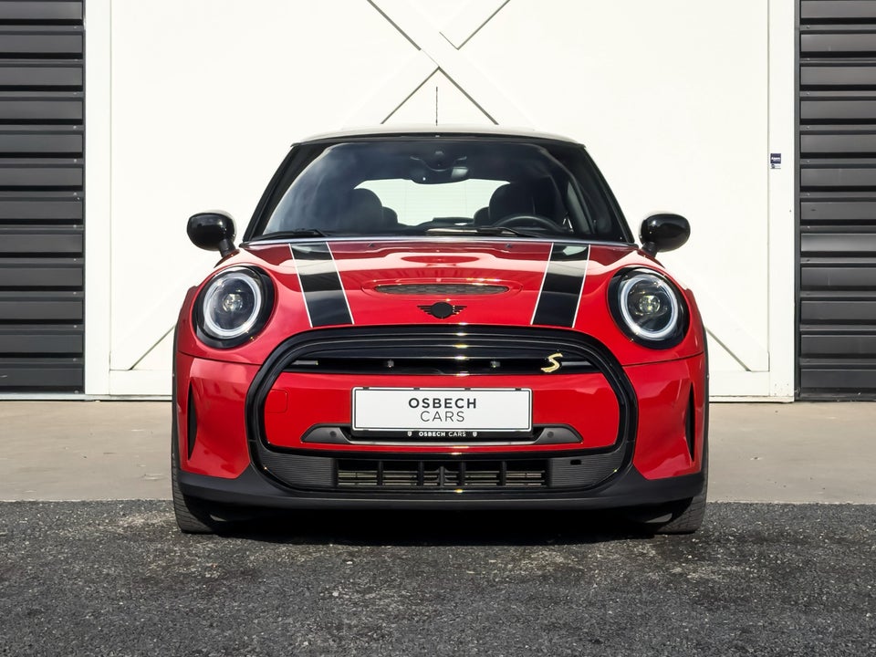 MINI Cooper SE Classic Trim 3d