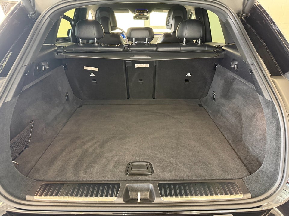 Mercedes EQE350 SUV AMG Advance Plus 4Matic 5d