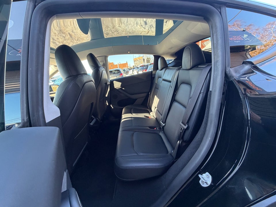 Tesla Model Y Performance AWD 5d