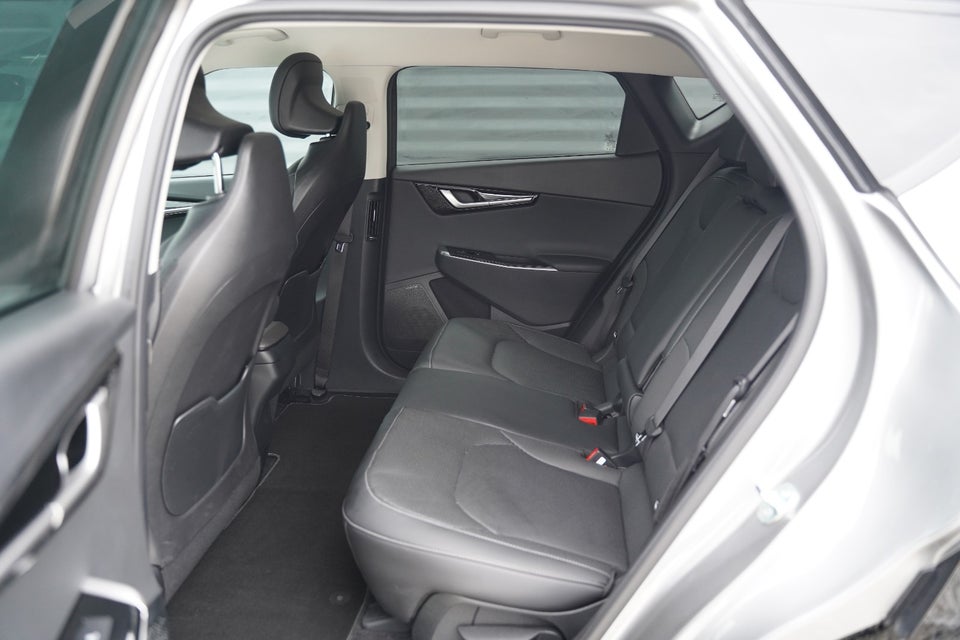 Kia EV6 77 Long Range Upgrade 5d