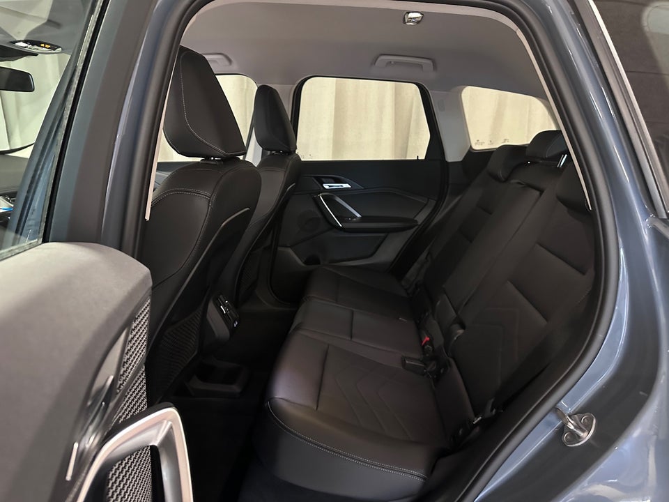 BMW iX1 xDrive30 X-Line 5d