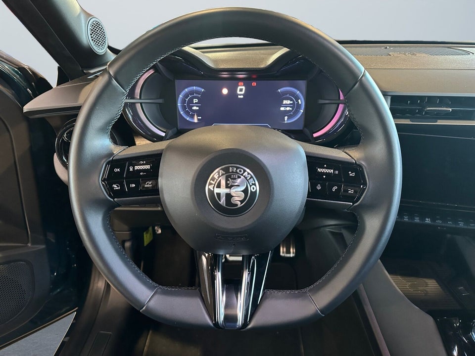 Alfa Romeo Junior Elettrica Speciale 5d