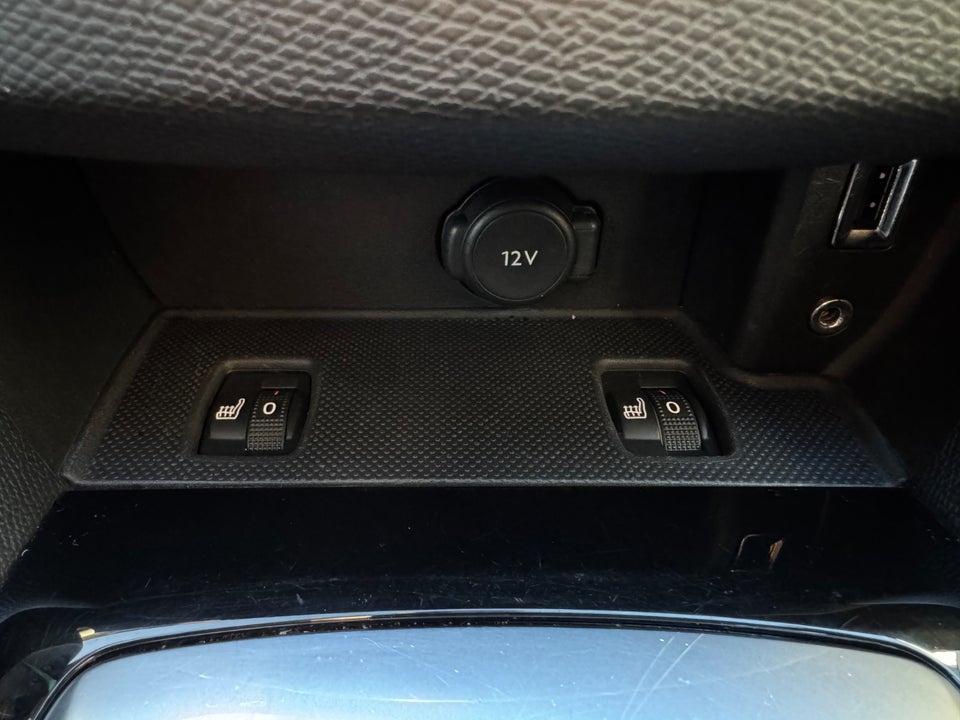 Peugeot 308 1,6 BlueHDi 120 Active 5d