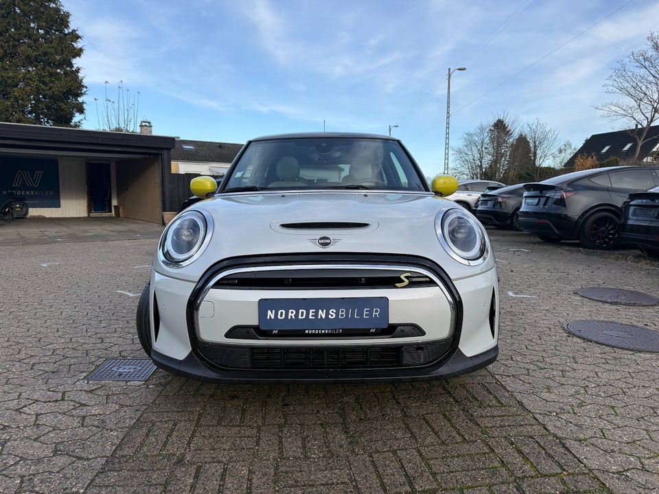 MINI Cooper SE Yours Trim 3d