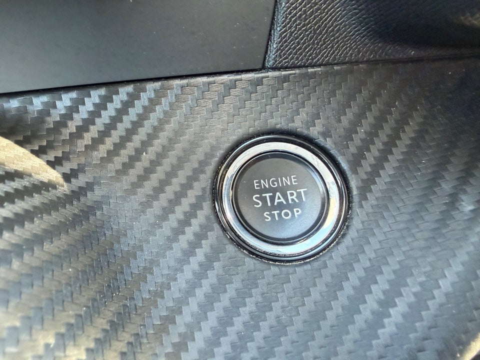 Peugeot 2008 1,2 PureTech 130 Allure Pack 5d