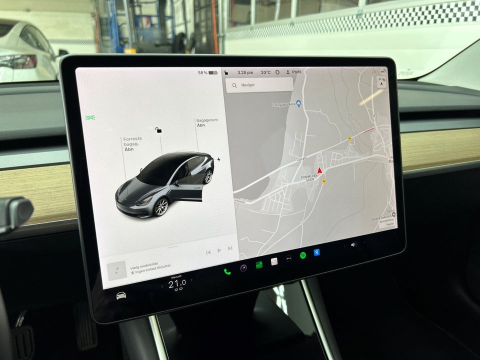 Tesla Model 3 Long Range AWD 4d