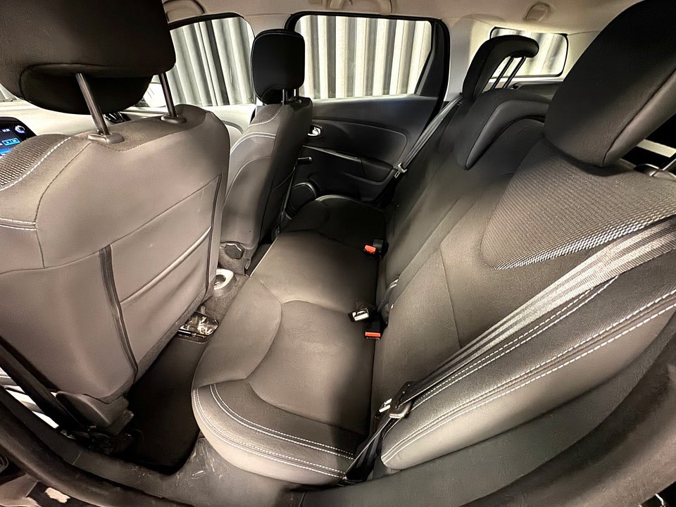 Renault Clio IV 0,9 TCe 90 Limited Sport Tourer 5d