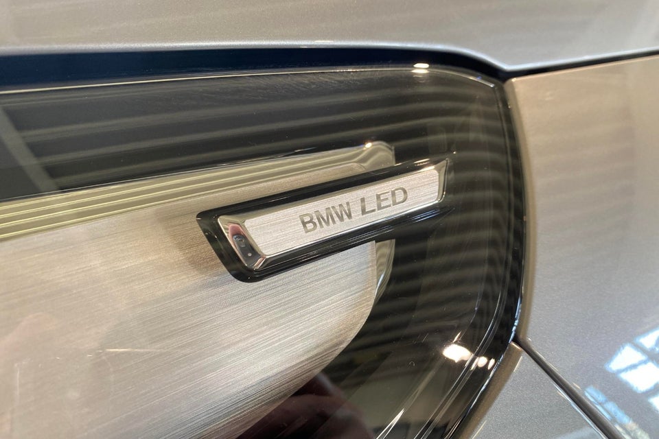 BMW iX1 eDrive20 M-Sport 5d