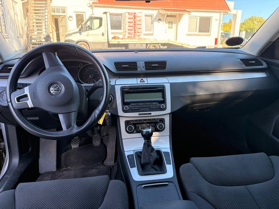 VW Passat 1,8 TSi 160 Comfortline 4d
