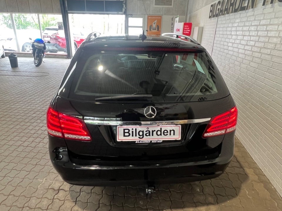 Mercedes E200 2,2 CDi Elegance stc. aut. BE 5d