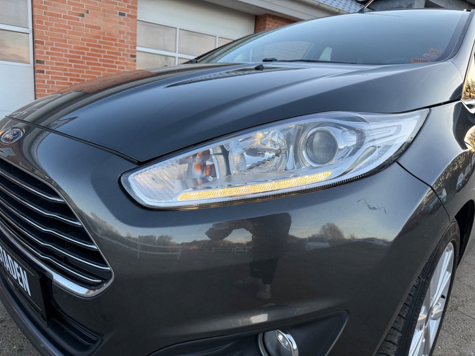 Ford Fiesta 1,0 SCTi 100 Titanium aut. 5d