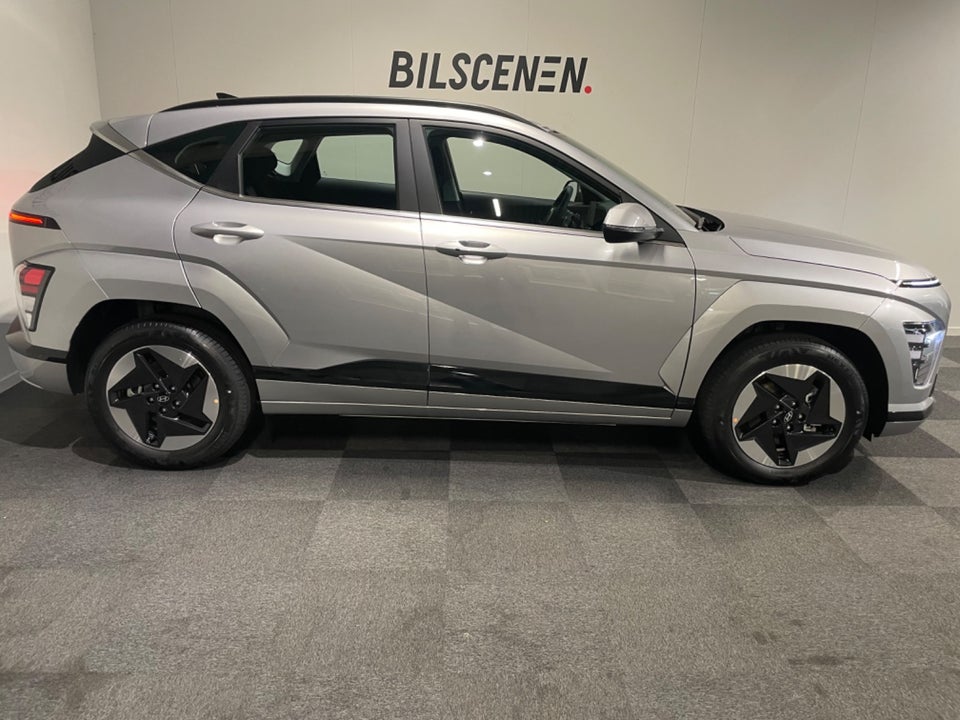 Hyundai Kona 65 EV Essential 5d