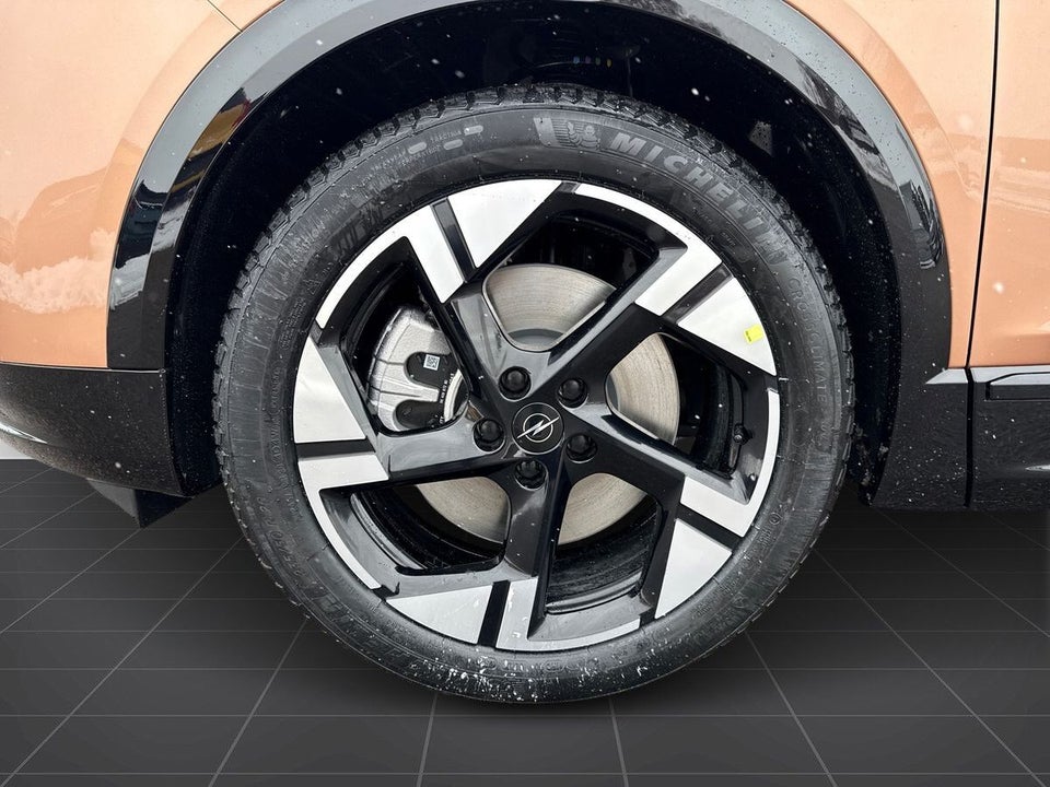 Opel Grandland-e 73 GS Ltd. 5d