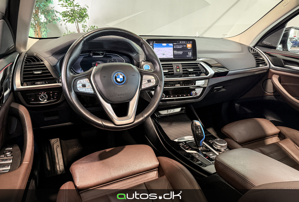 BMW iX3 Charged Plus 5d