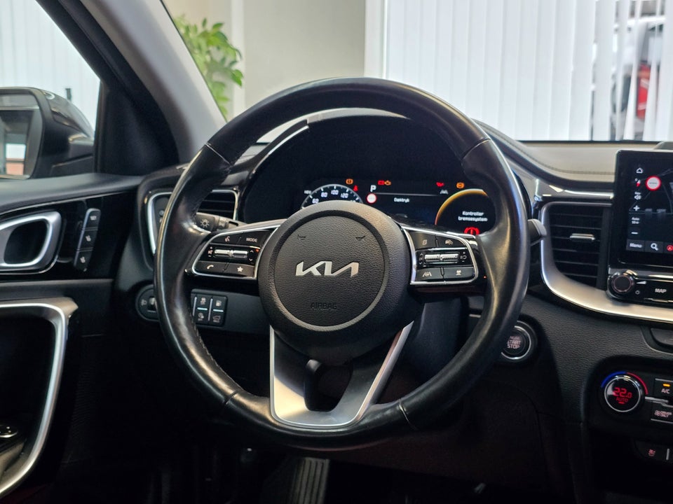 Kia Ceed 1,6 PHEV Upgrade SW DCT 5d