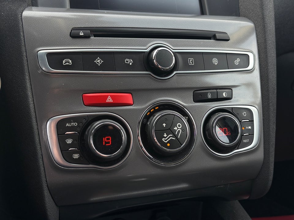 Citroën C4 1,2 PureTech 130 Feel EAT6 5d