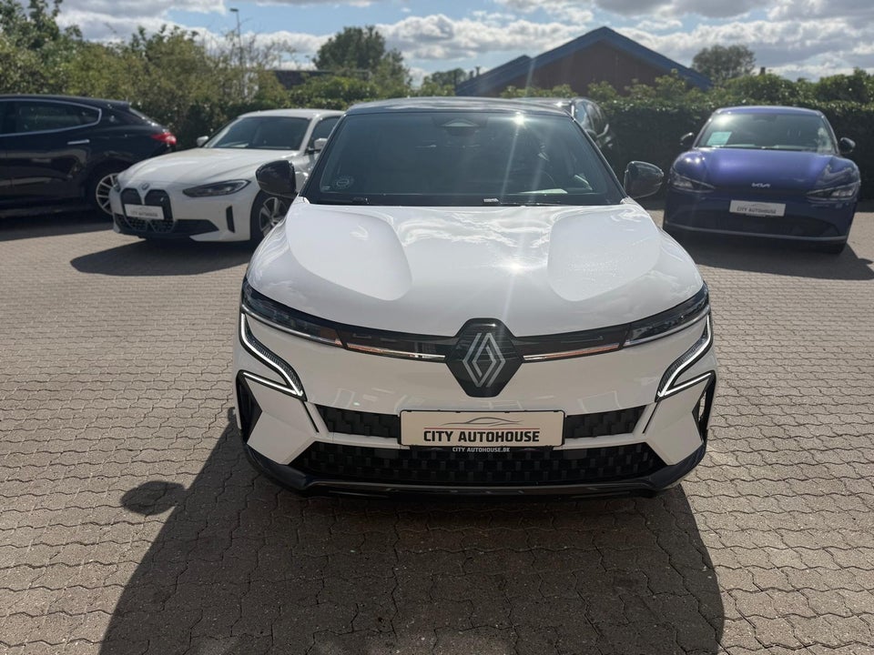 Renault Megane E-Tech 60 Techno 5d