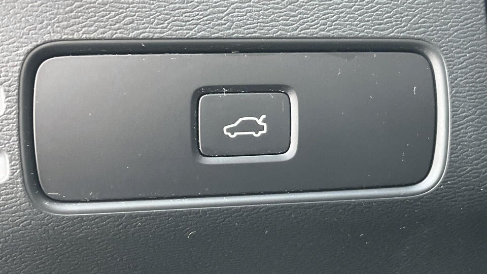 Volvo XC40 P6 ReCharge Ultimate 5d
