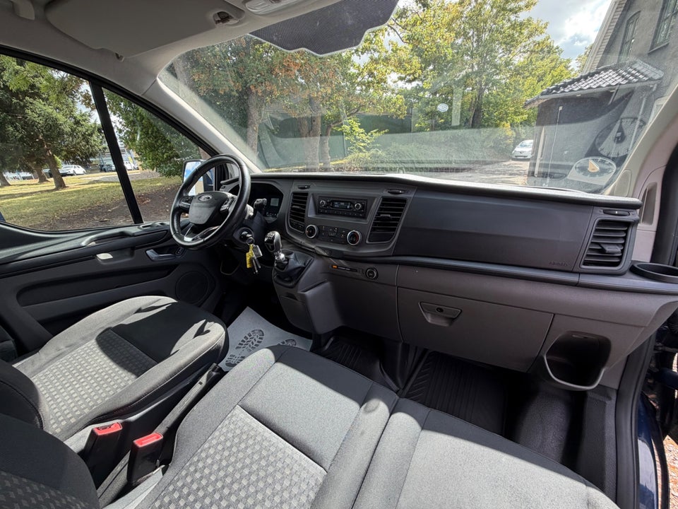 Ford Transit Custom 300 L2 2,0 TDCi 130 Trend
