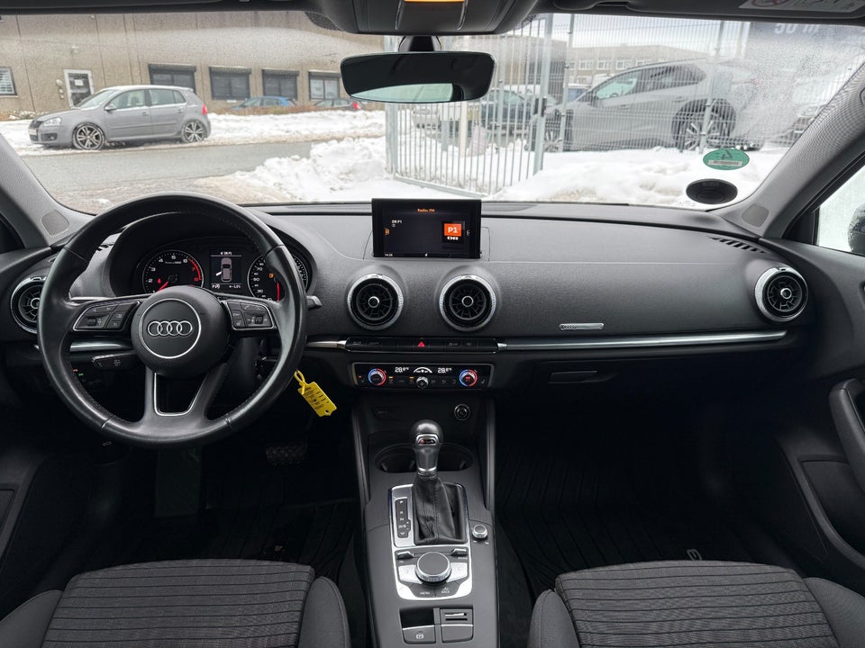 Audi A3 35 TFSi Sport Limited plus Sportback S-tr. 5d