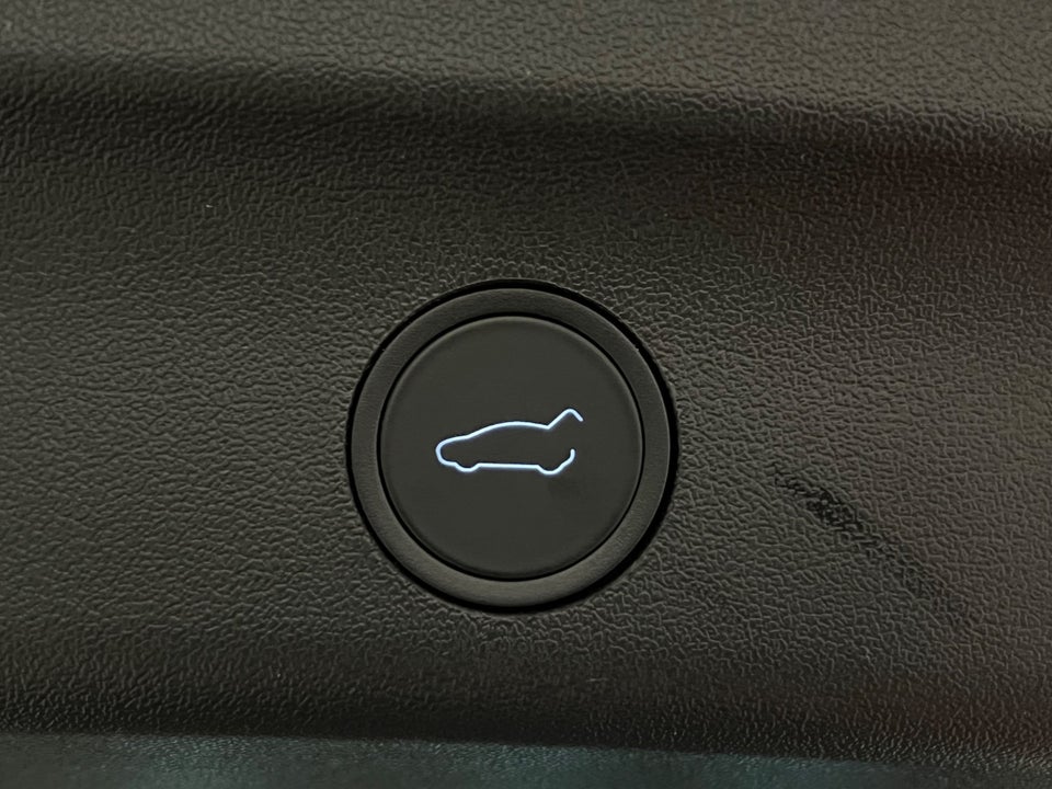 Tesla Model Y Long Range RWD 5d