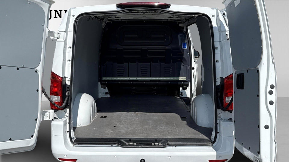 Mercedes Vito 114 2,0 CDi Complete aut. L RWD