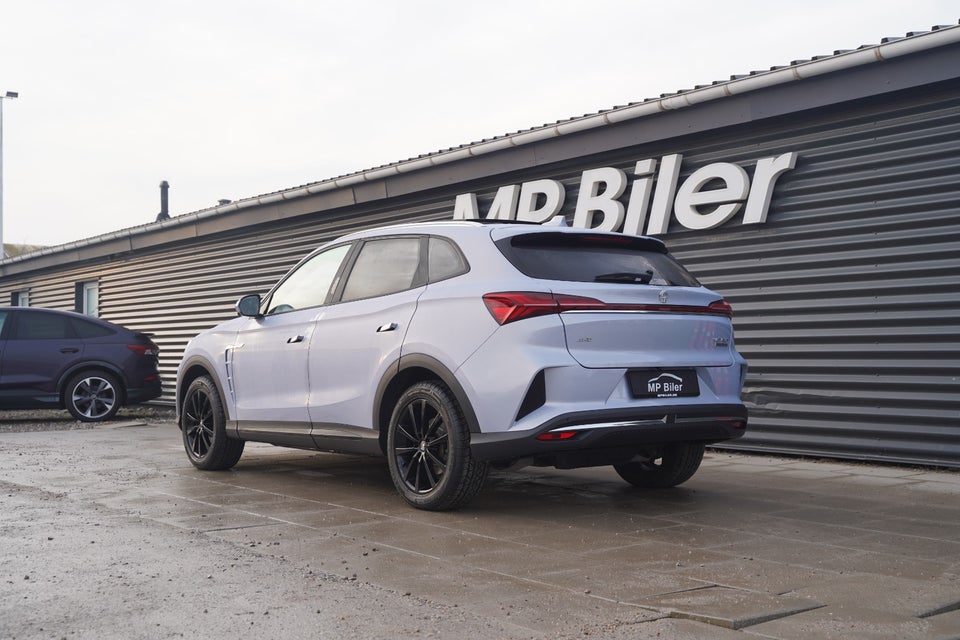 MG Marvel R Performance 5d