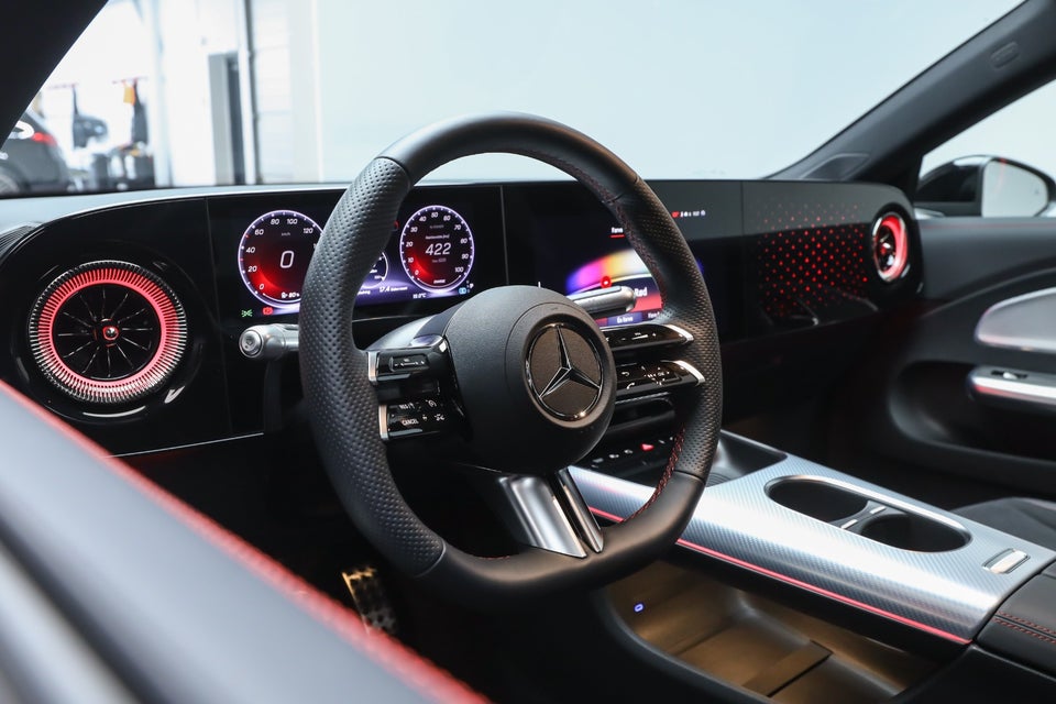 Mercedes CLA250+ EQ AMG Advance Plus 4d