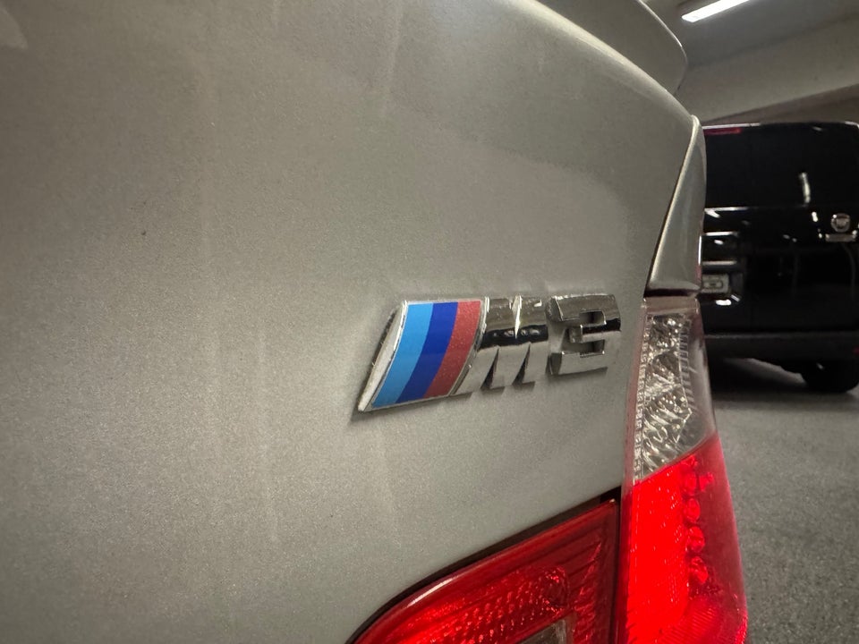 BMW M3 3,2 SMG 2d