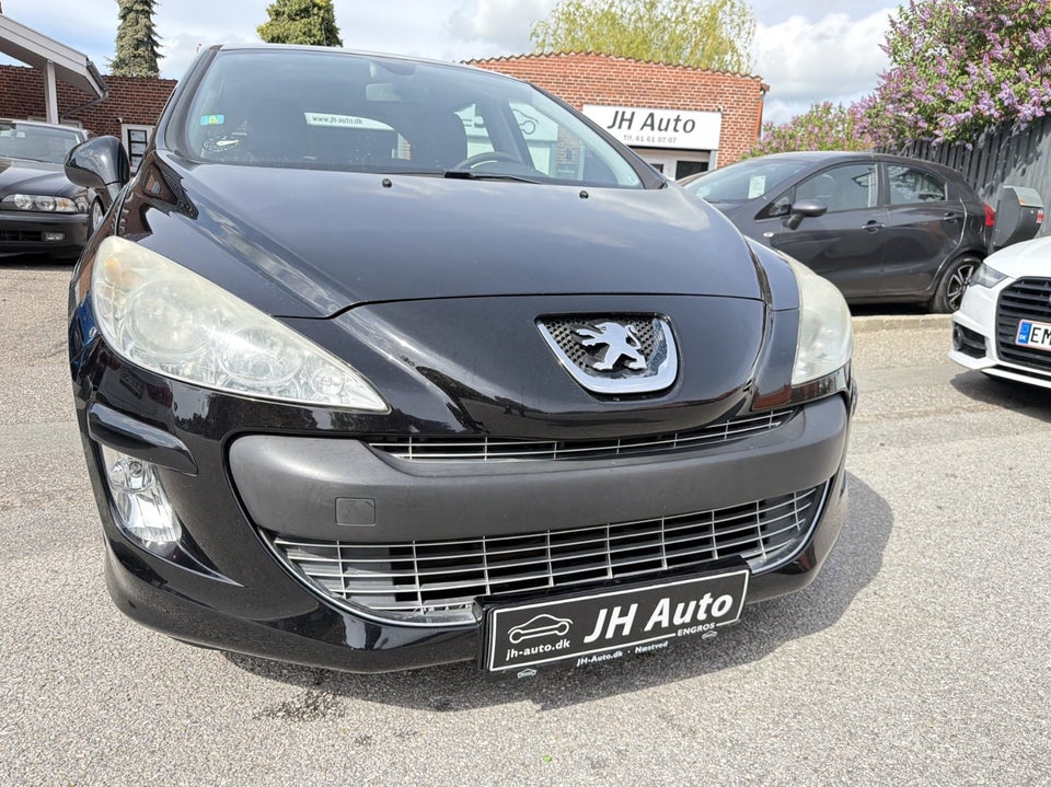 Peugeot 308 1,6 VTi 120 Access 5d