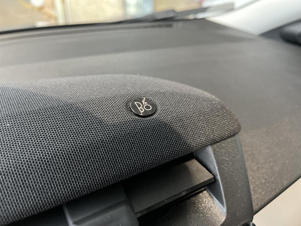 Ford Puma 46 Gen-E Premium 5d