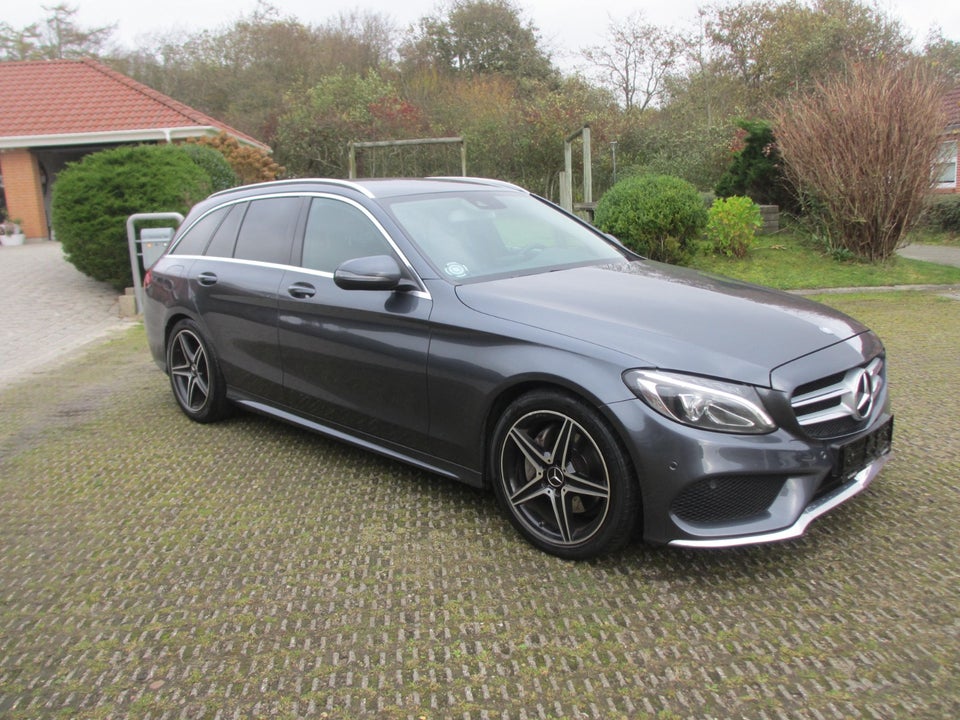 Mercedes C220 d 2,2 AMG Line stc. 5d