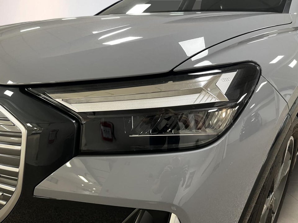 Audi Q4 e-tron 45 S-line 5d